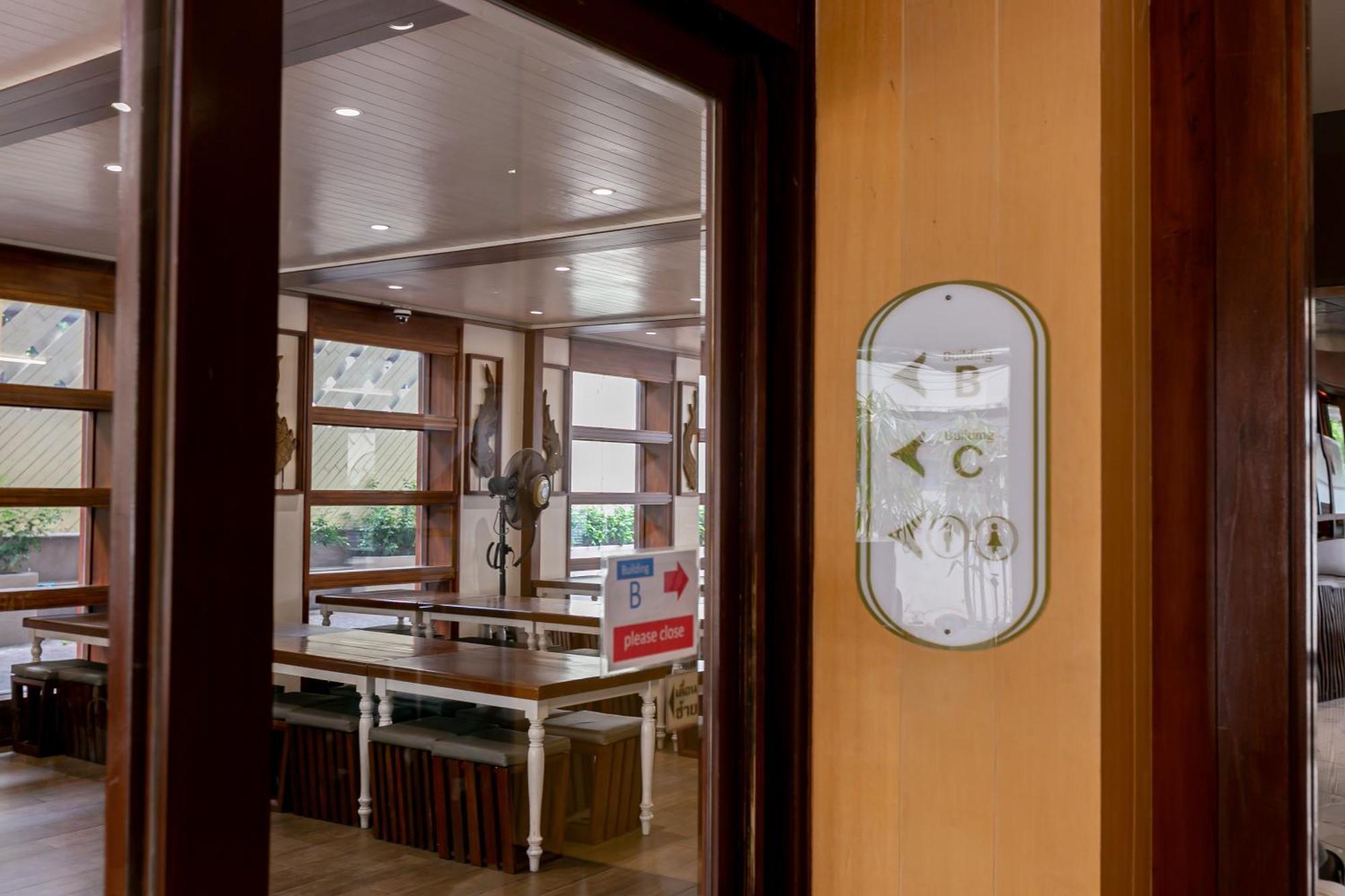 A Room Bangkok Sathorn Exterior photo