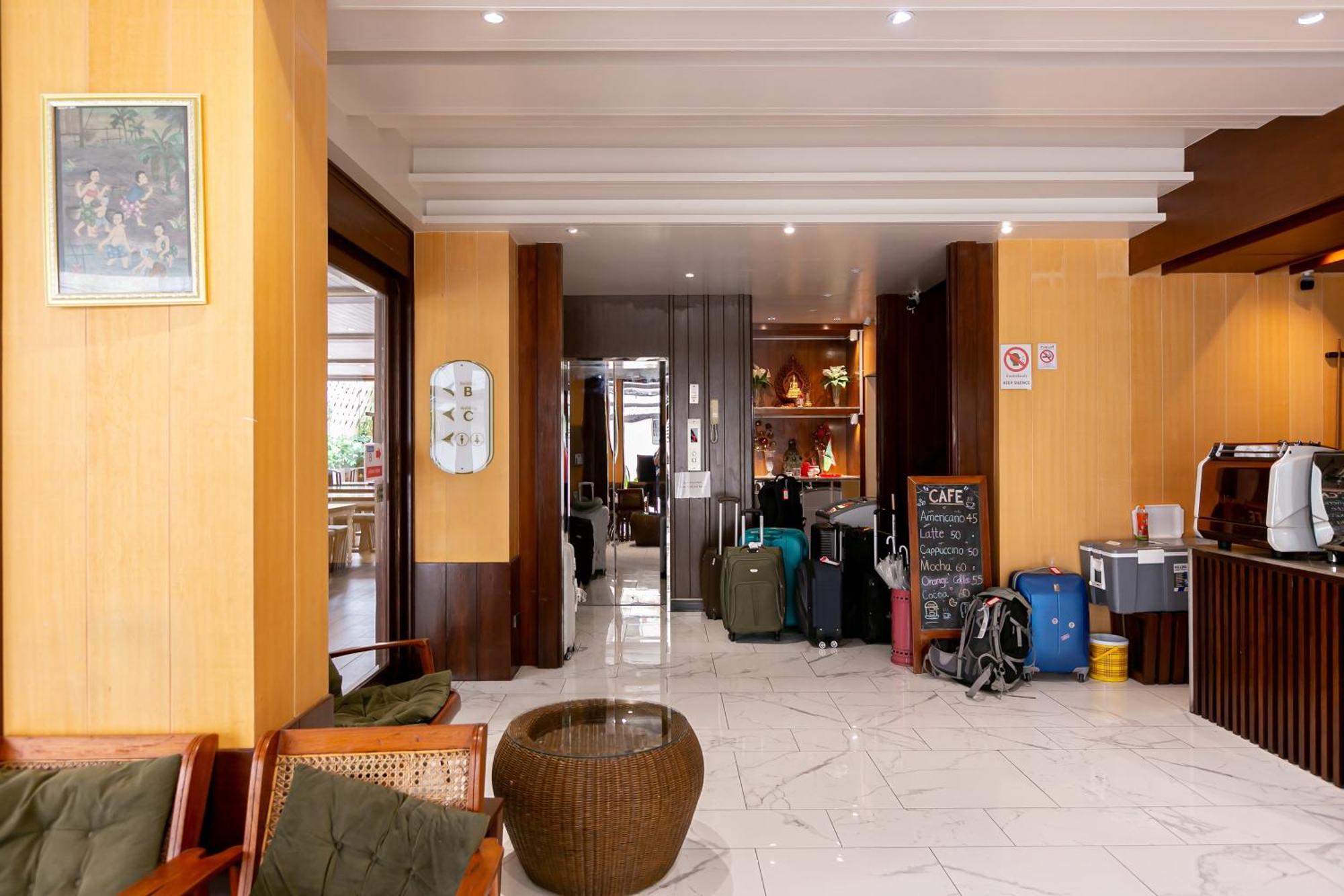 A Room Bangkok Sathorn Exterior photo